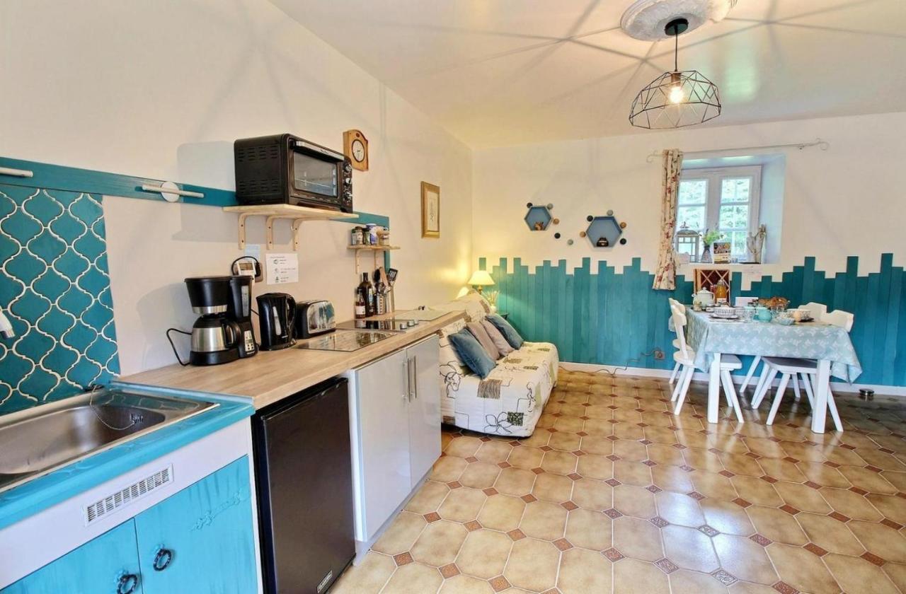 La Fontaine Airmeth Bed & Breakfast Ploerdut Bagian luar foto
