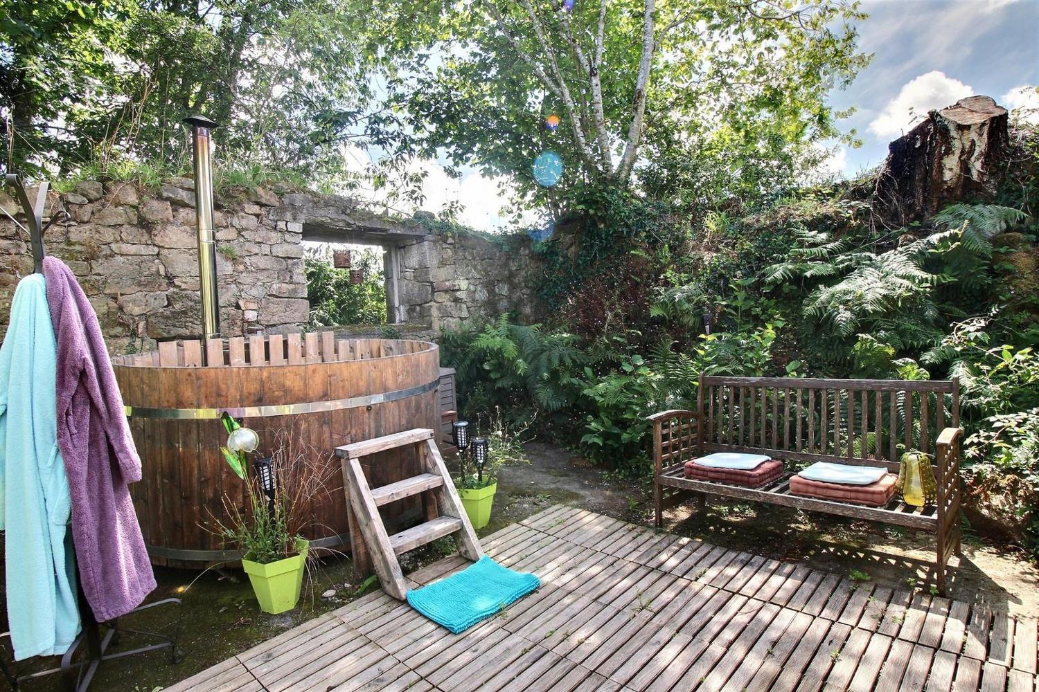 La Fontaine Airmeth Bed & Breakfast Ploerdut Bagian luar foto