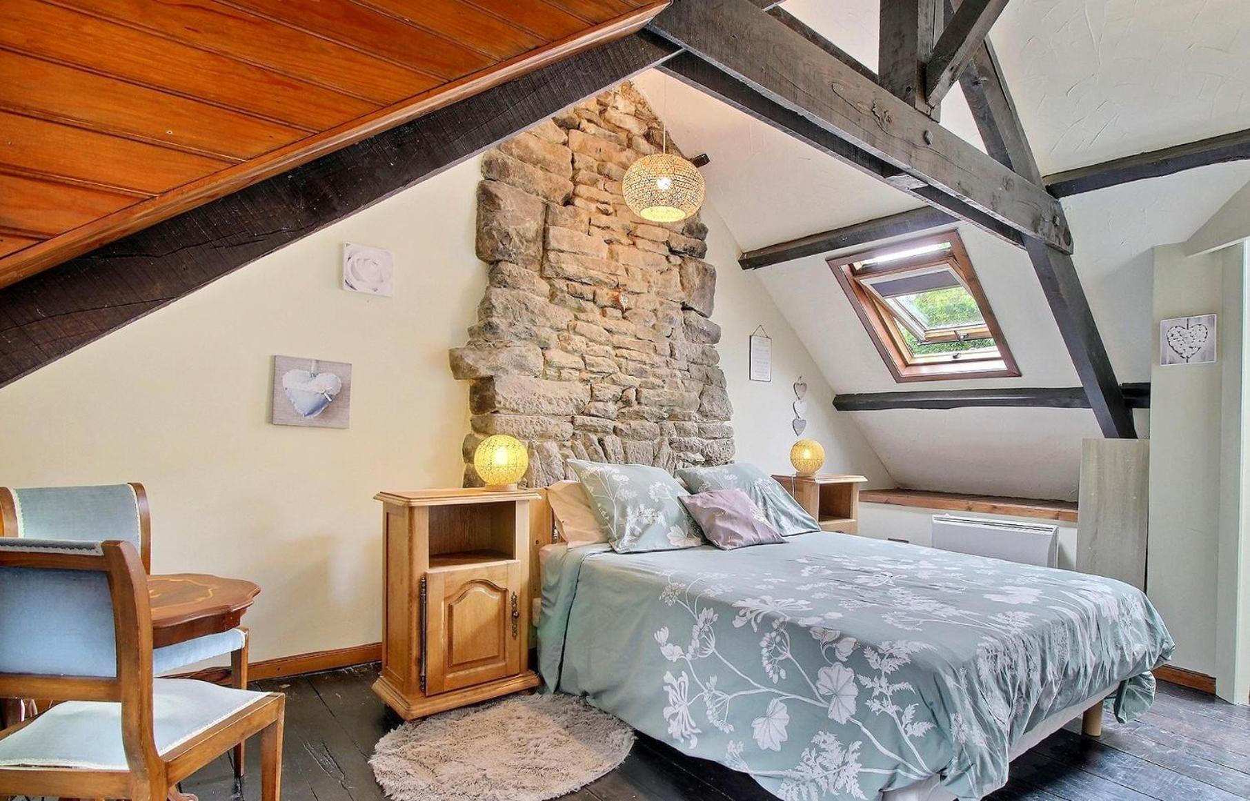 La Fontaine Airmeth Bed & Breakfast Ploerdut Bagian luar foto